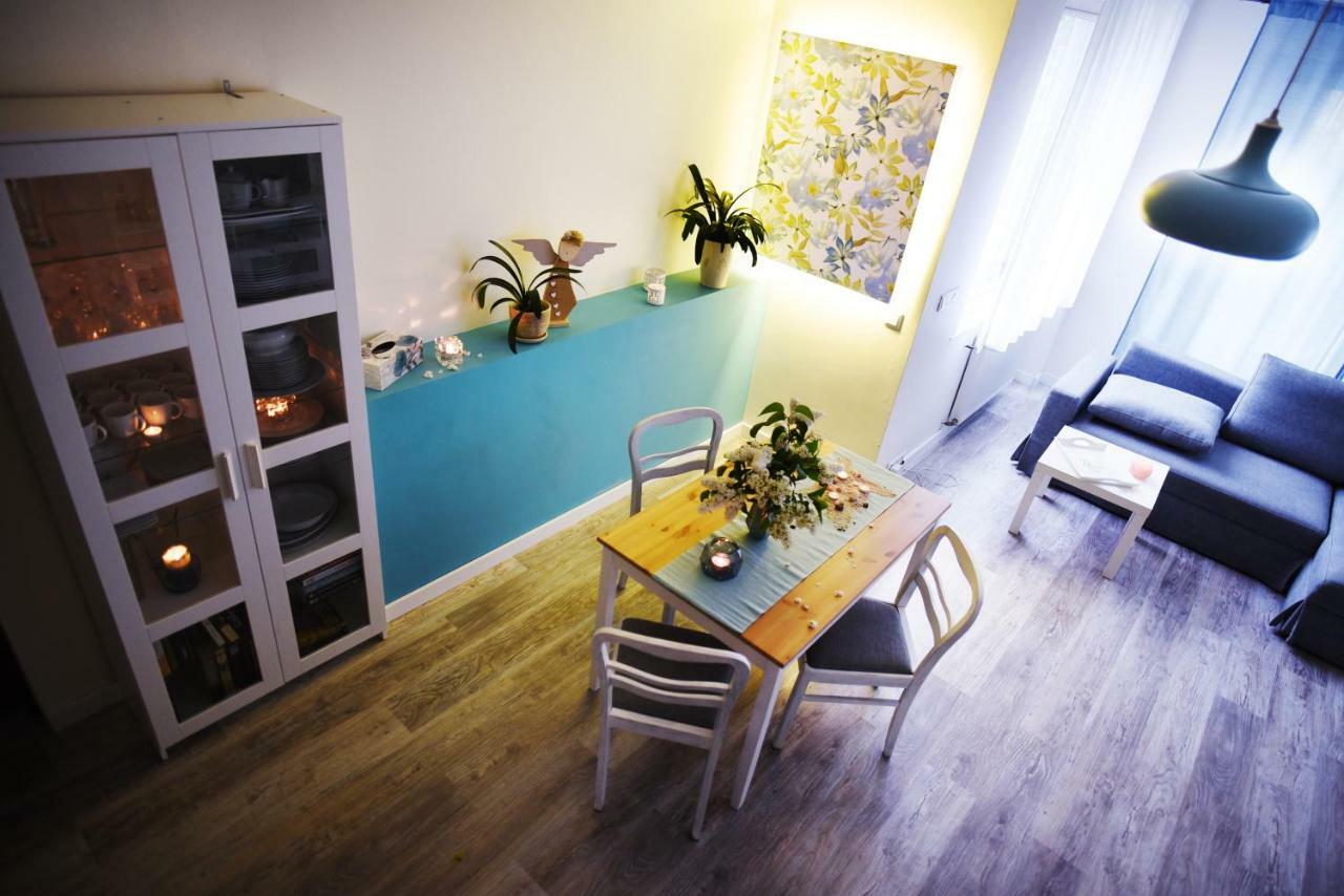 Blue Apartament Luboń エクステリア 写真